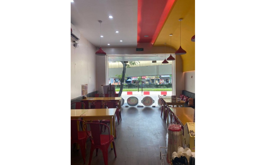MBKD ĂN UỐNG CHO SINH VIÊN MP NGUYỄN CHÍ THANH, 42M2, 4 TẦNG, MT 5M, 35 TRIỆU